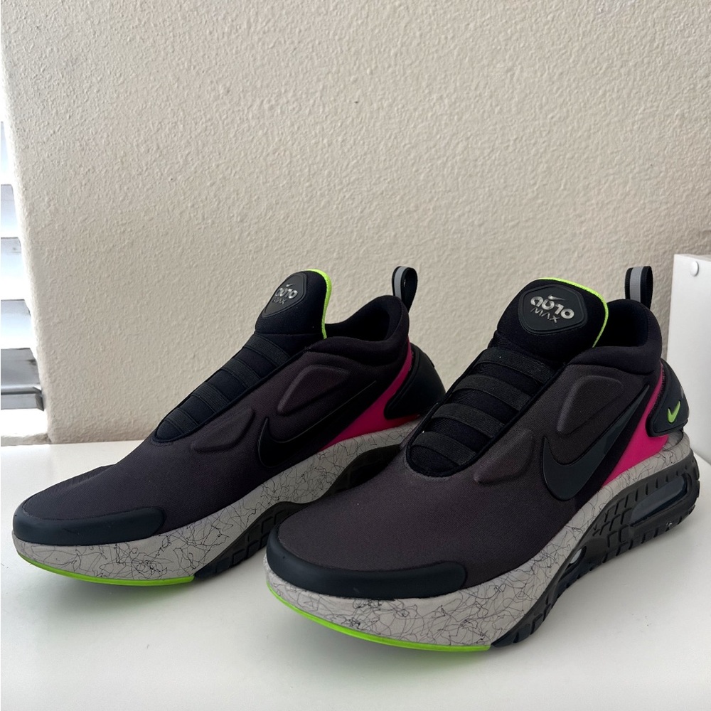 Nike Nike Adapt Automax Fireberry (US Charger)